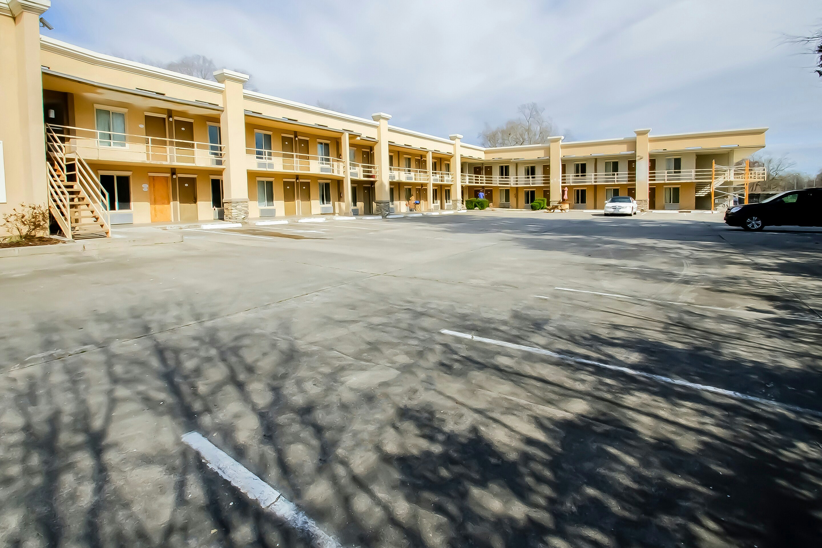 Cypress Inn & Suites Washington 14/14
