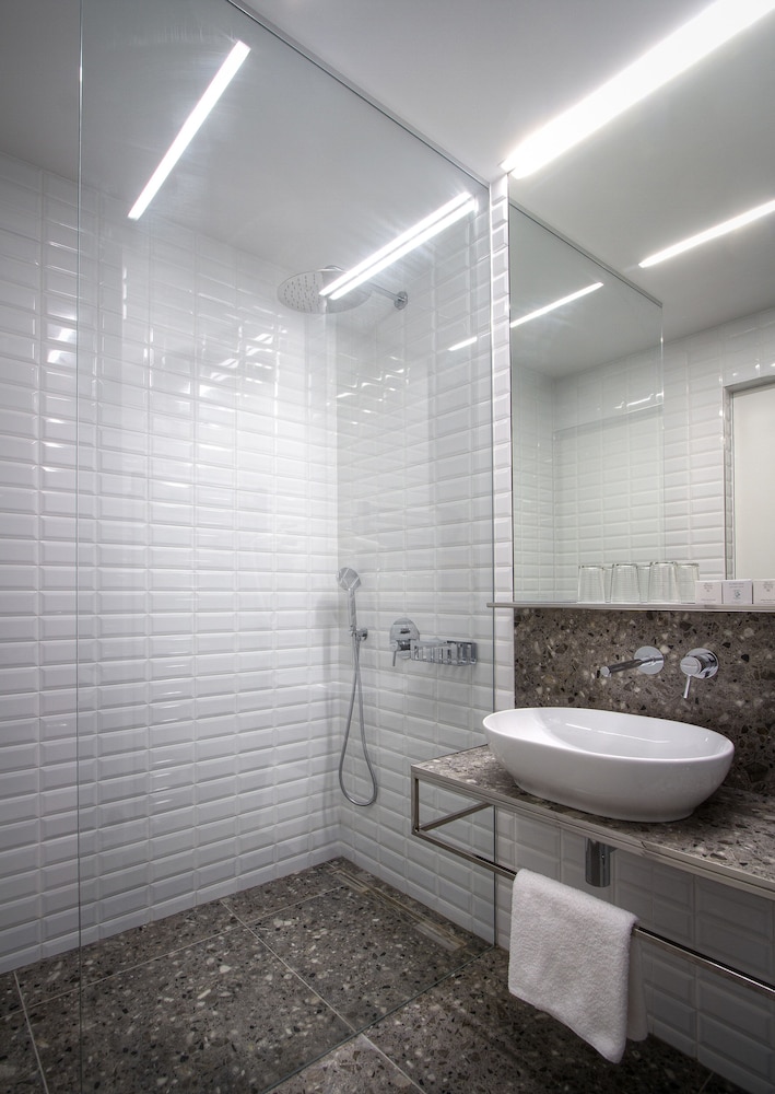 Hotel Mucha 14/72