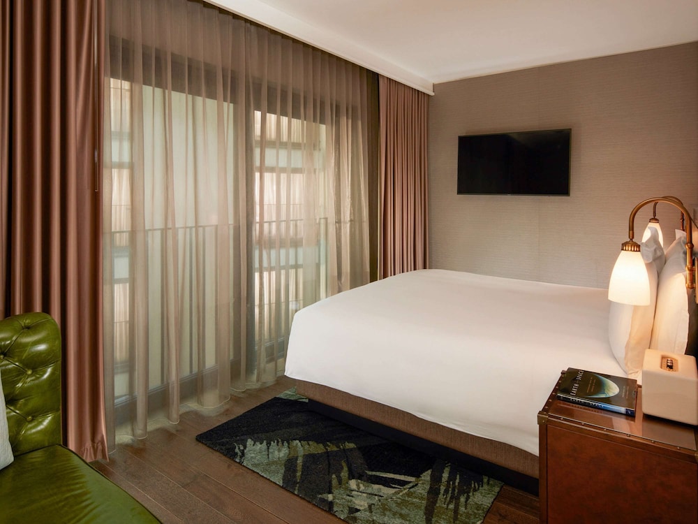 Virgin Hotels London-Shoreditch 24/42