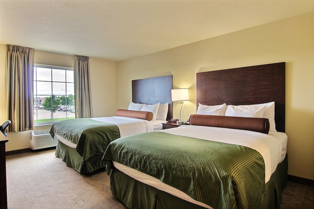 Cobblestone Hotel Amp Suites Crookston 19/39