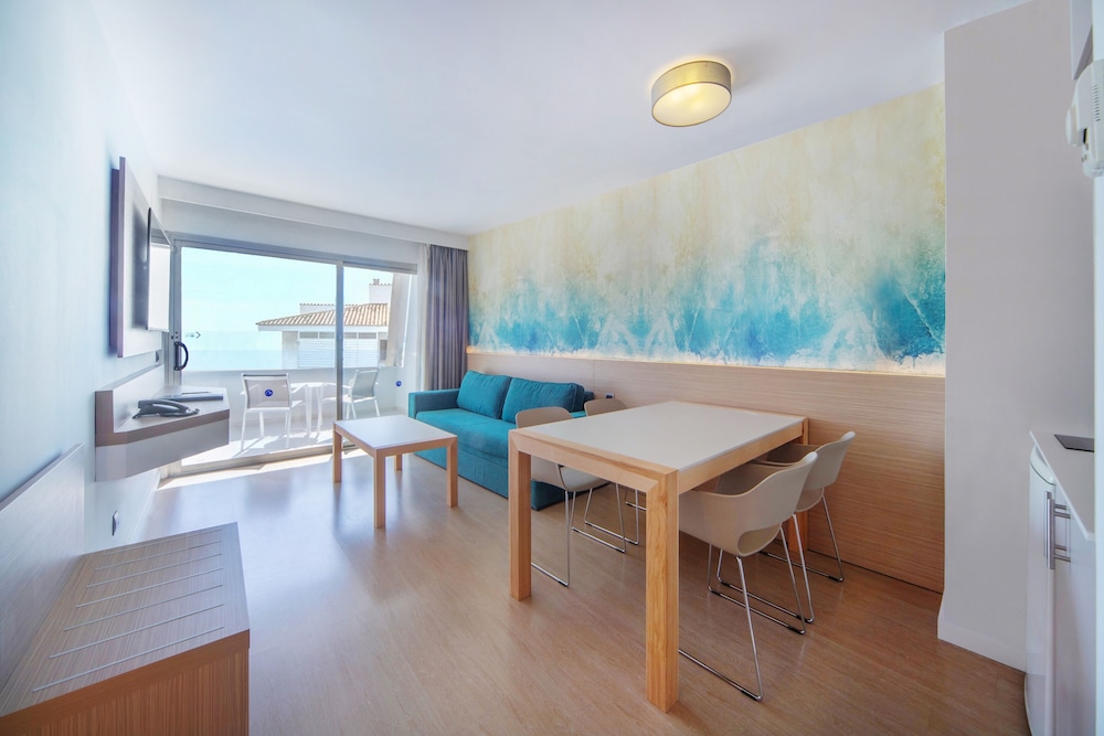 Aparthotel Fontanellas Playa 45/71