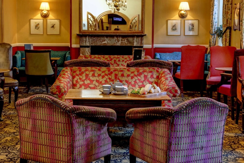 The Bull Hotel, Sure Hotel Collection by Best Western 40/49