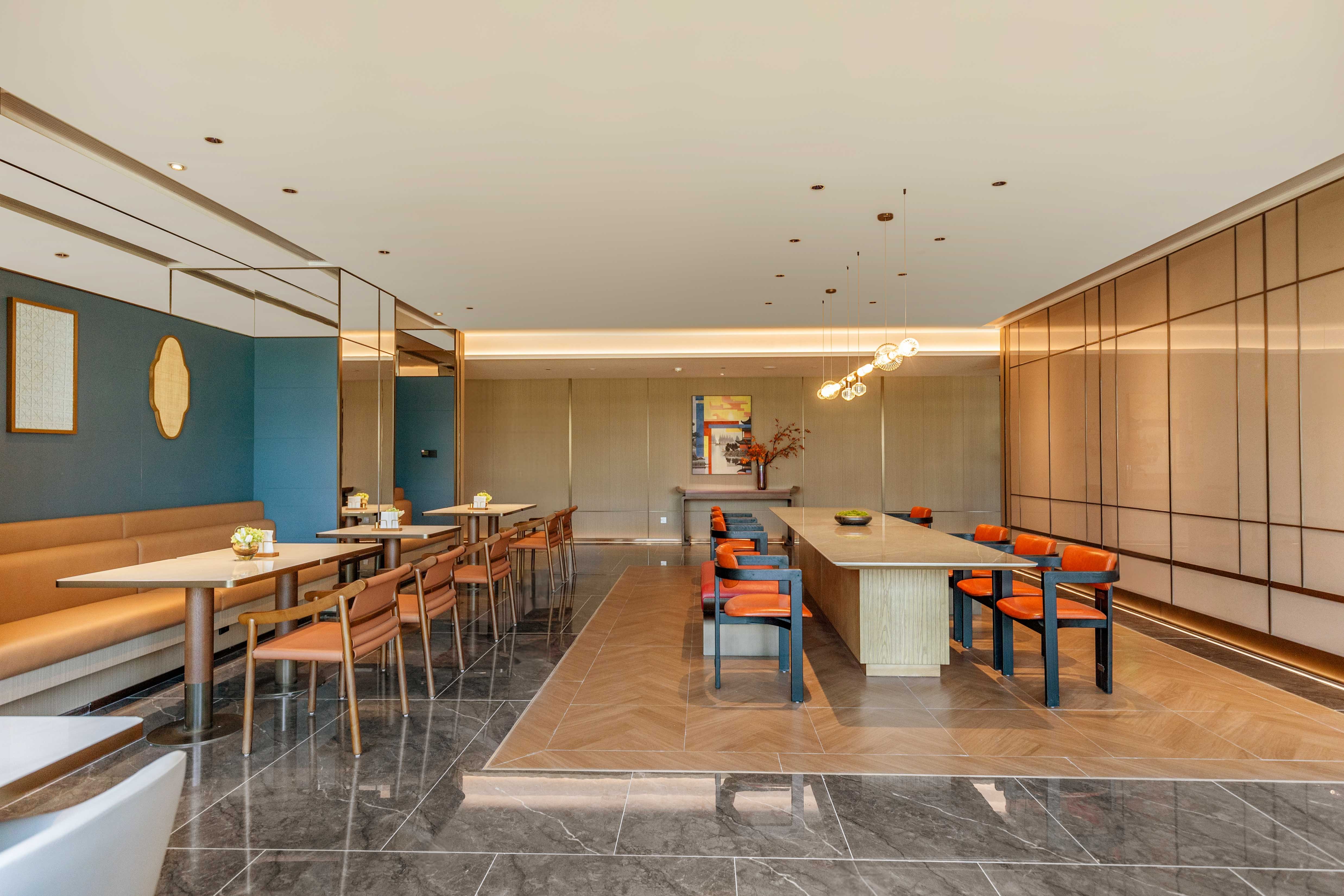 Holiday Inn Express Hangzhou Jiangnan 23/27