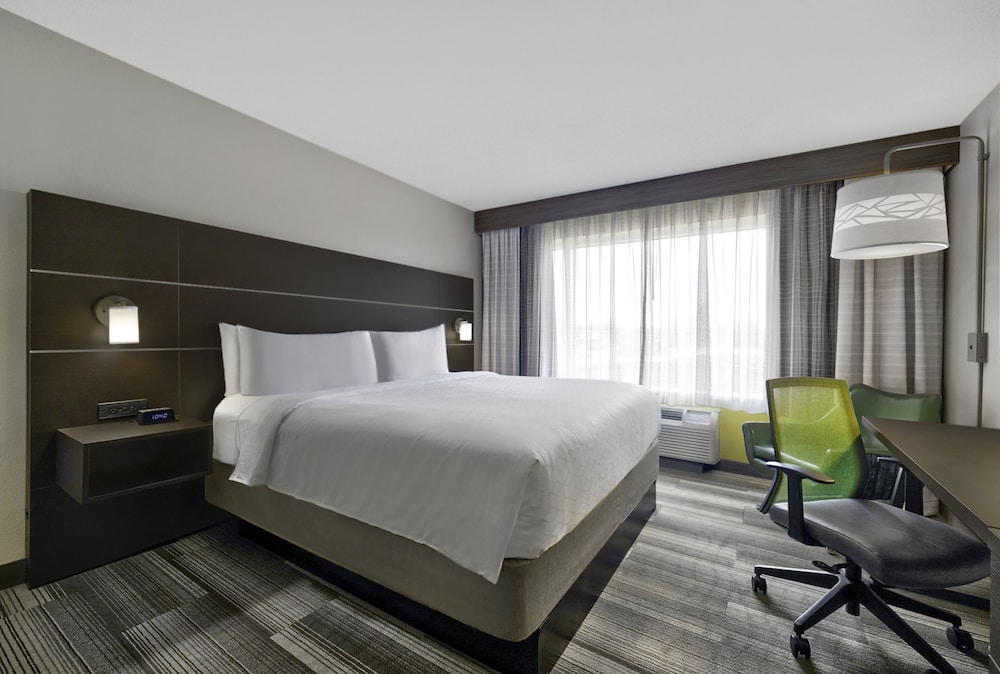 Holiday Inn Express Hotel And Suites Kansas City Grandview 21/64