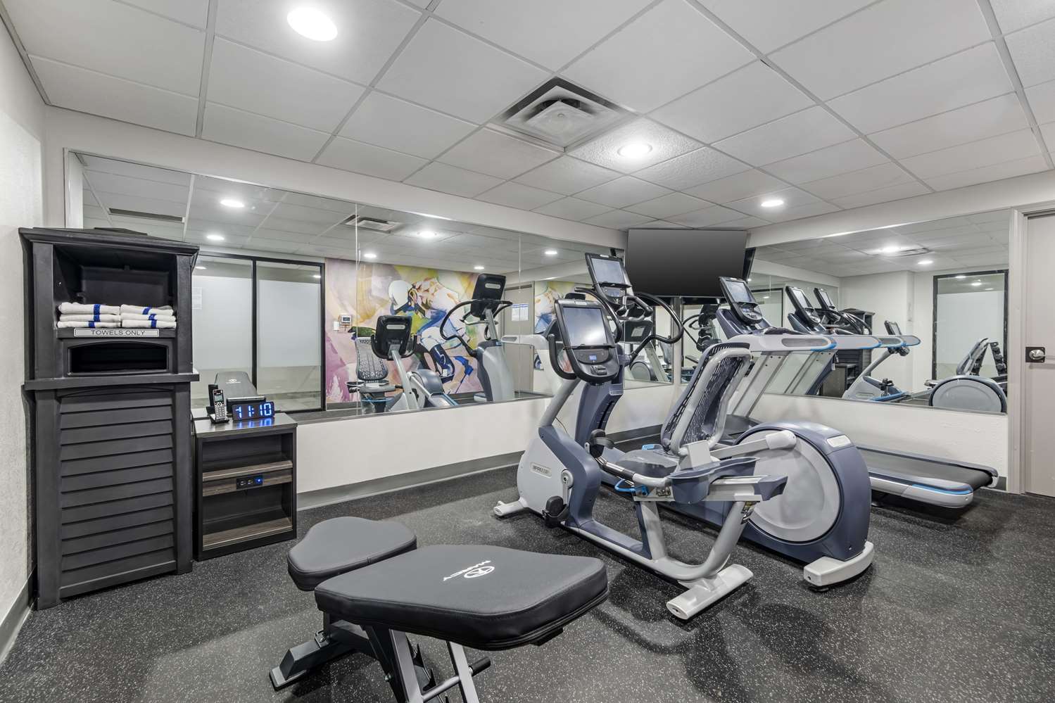 Best Western Louisville Airport Expo 19/37