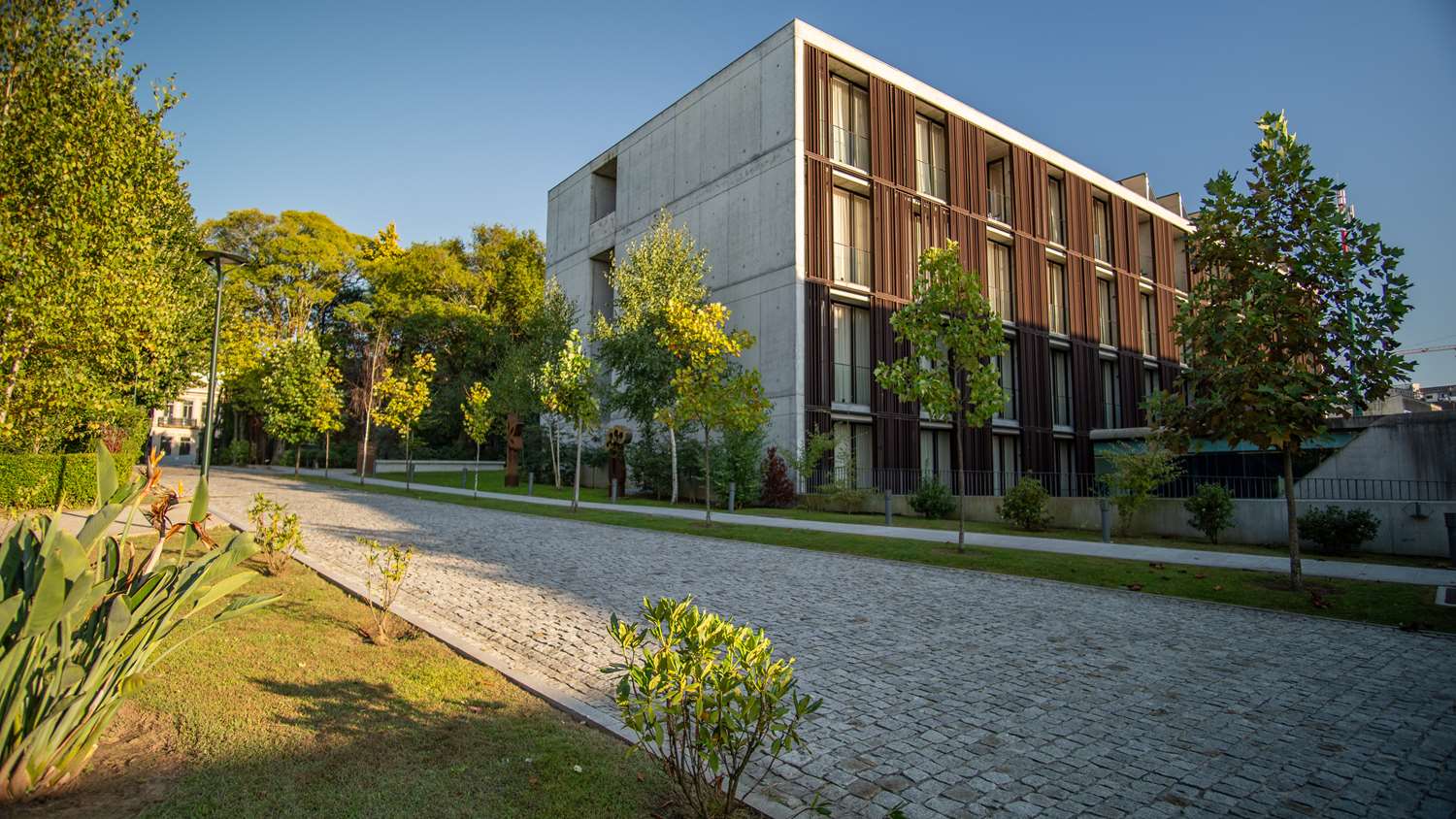 Boeira Garden Hotel Porto Gaia, Curio Collection by Hilton 59/64