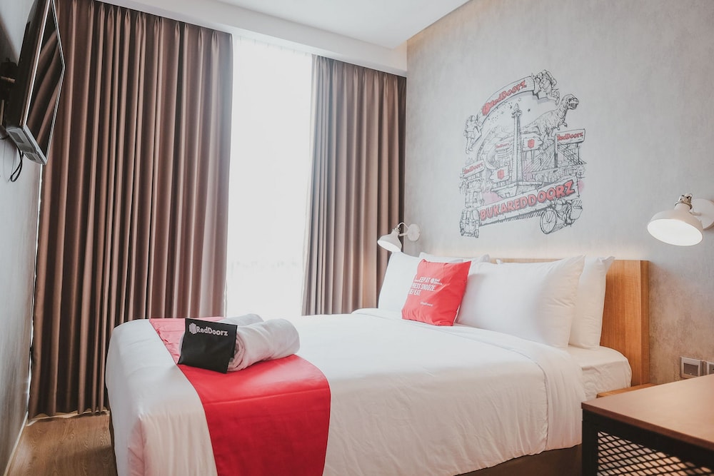 Reddoorz Plus @ Thamrin 8/50