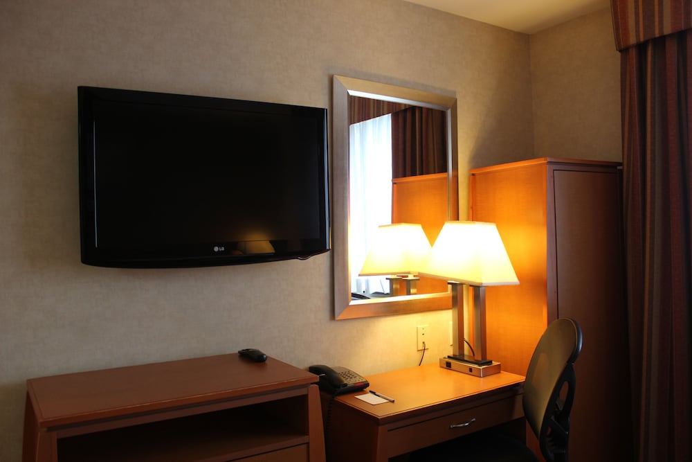 Comfort Inn Bellerose 20/46