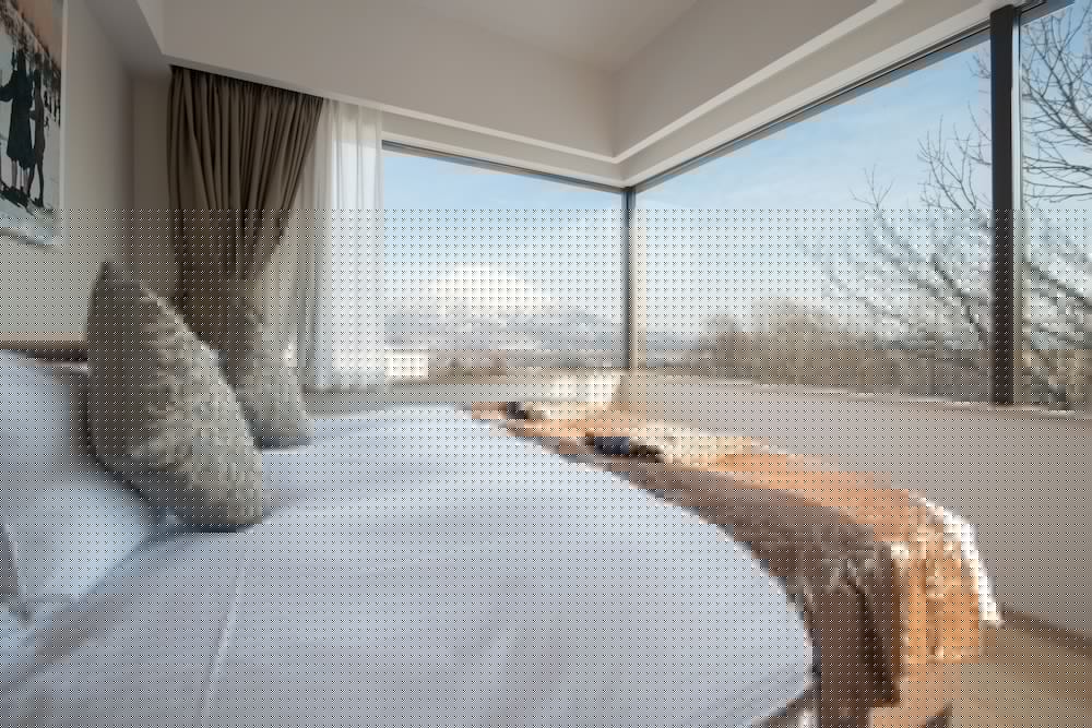1 BEDROOM, DELUXE