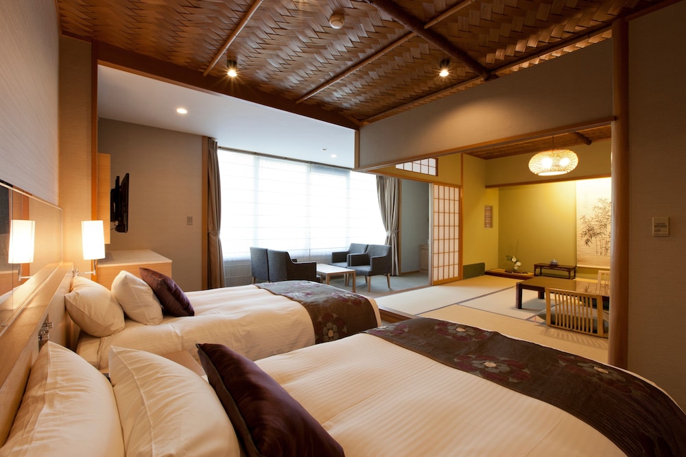 Miyajima Grand Hotel Arimoto 2/50