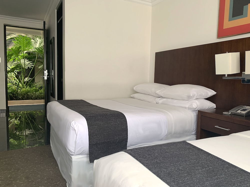 Kc Hotel San Jose 43/84