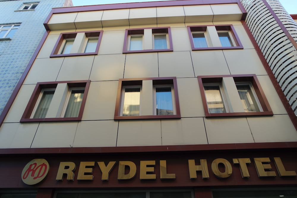 Reydel Hotel 2/72