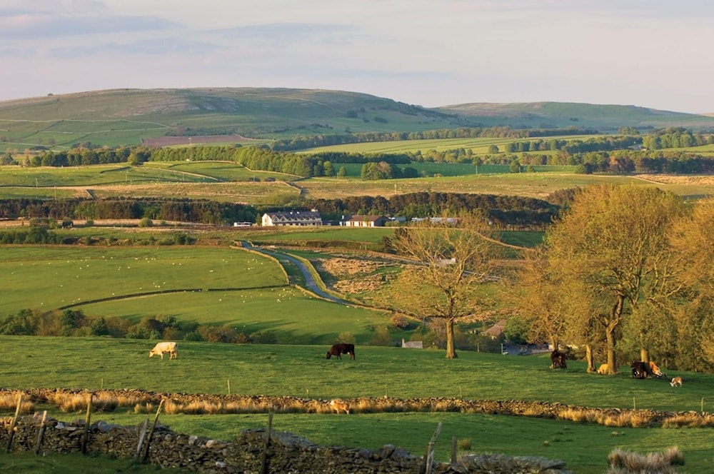 Westmorland Hotel 42/69