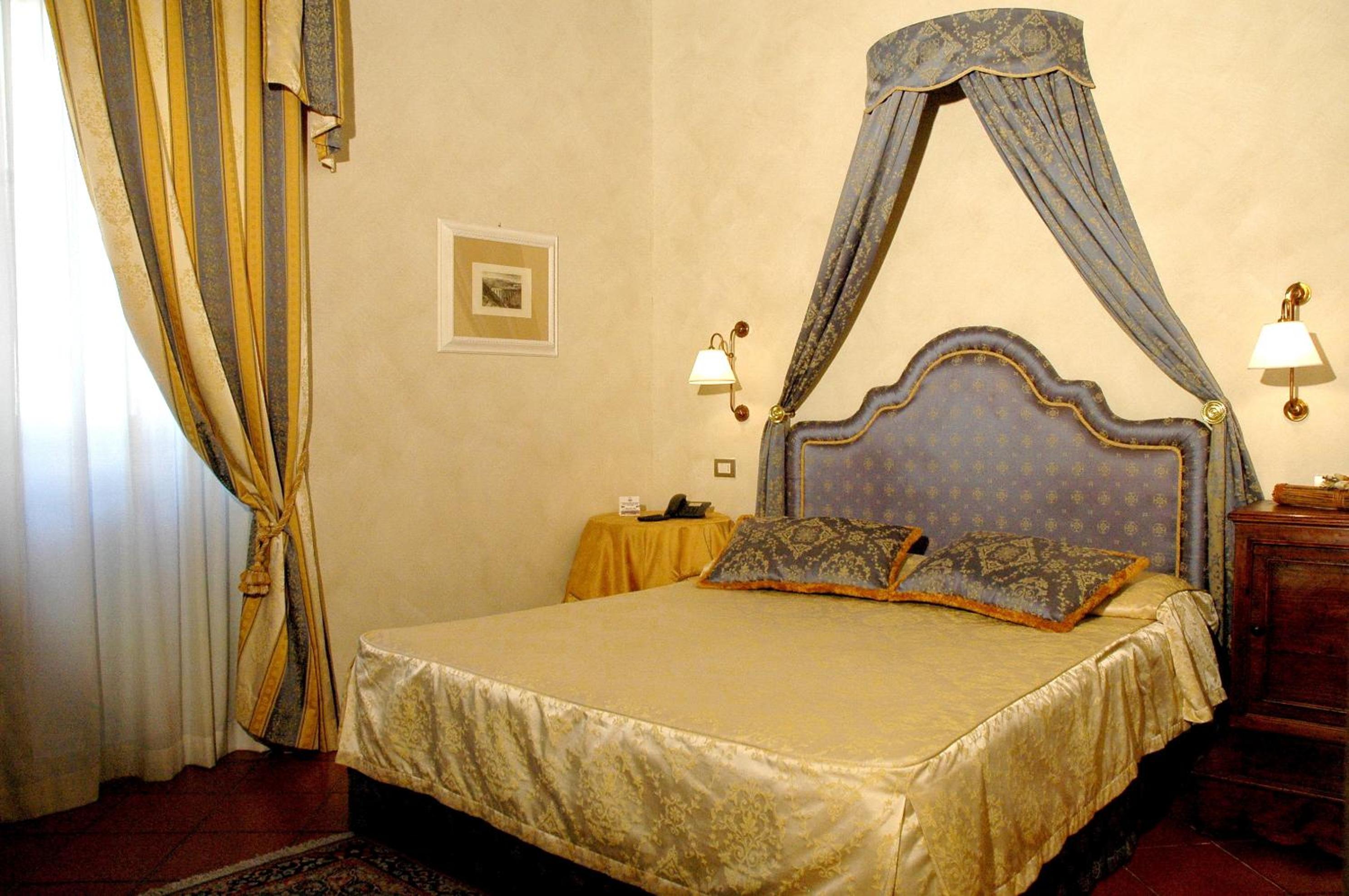 Charme, Double or Twin Bed، Hotel Clitunno 5/10
