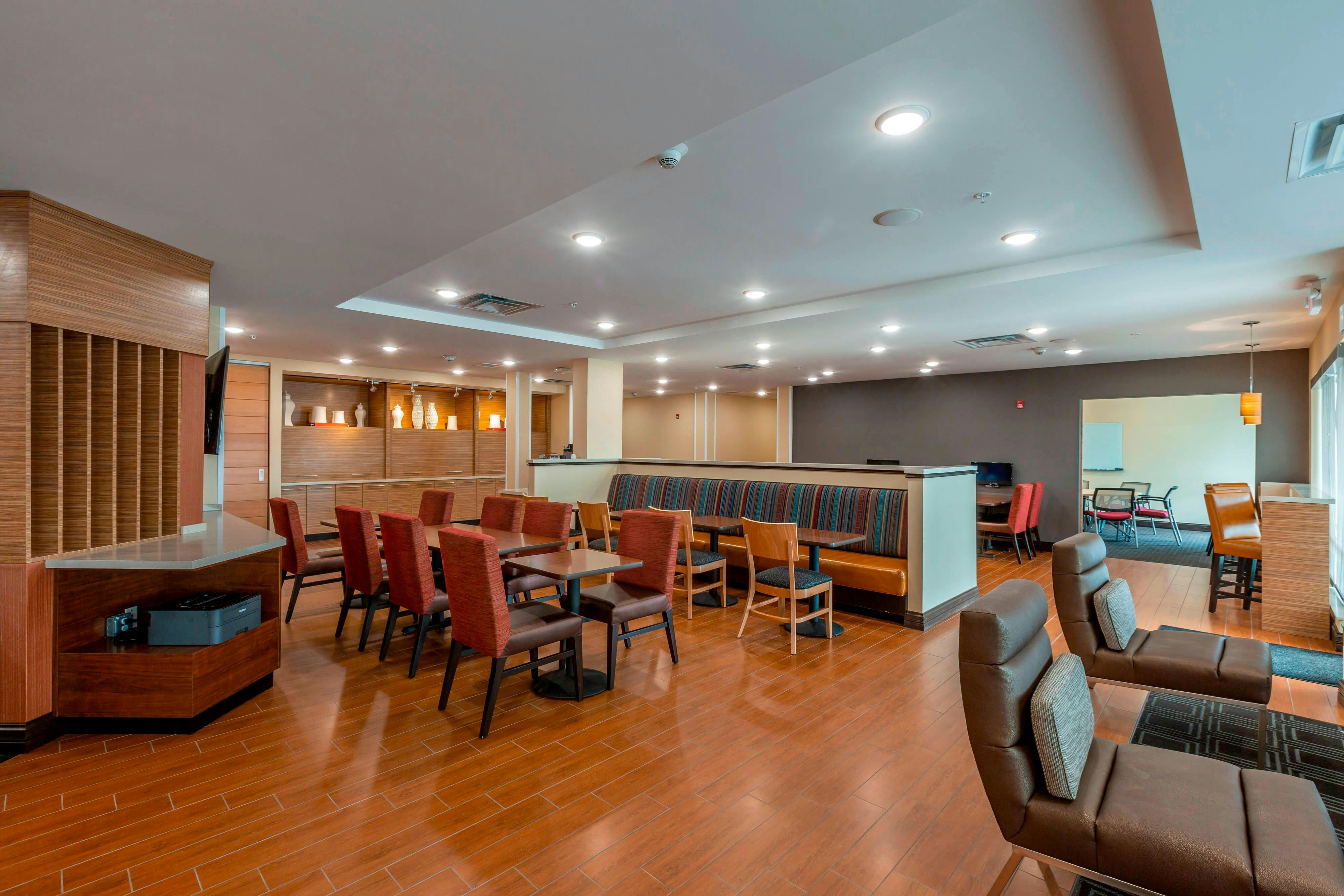 Towneplace Suites Lexington Keeneland Airport 25/45