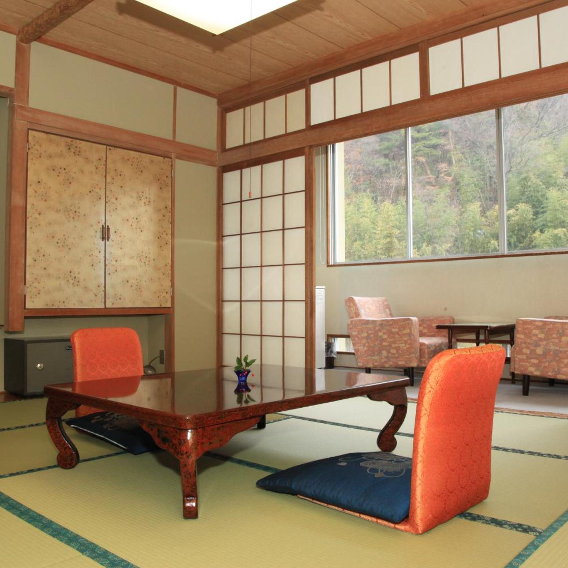 Hotel New Kotobuki 35/50