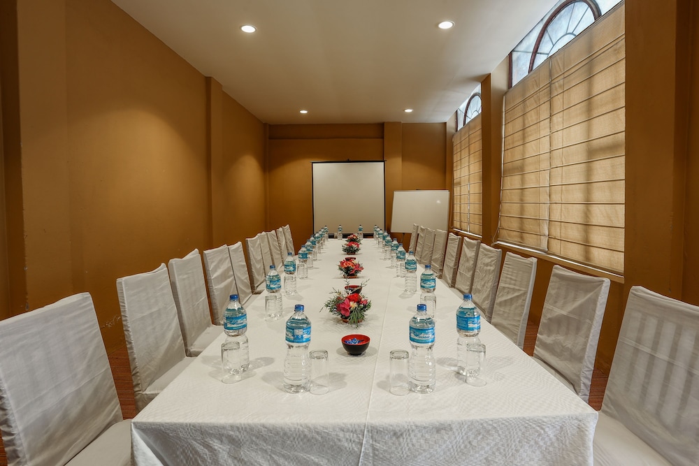 Grand Norling Hotel's Resort 23/30
