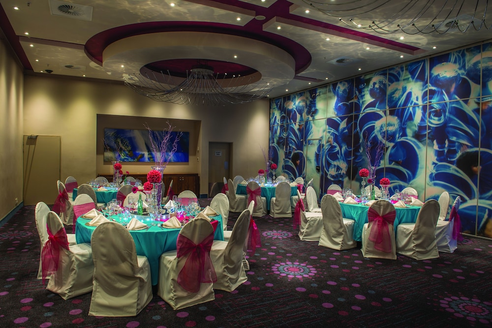 Rio Hotel 56/57
