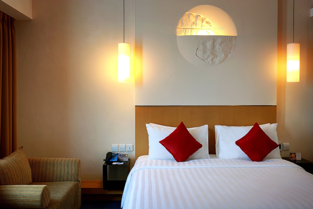 NOVOTEL BANDUNG 12/73