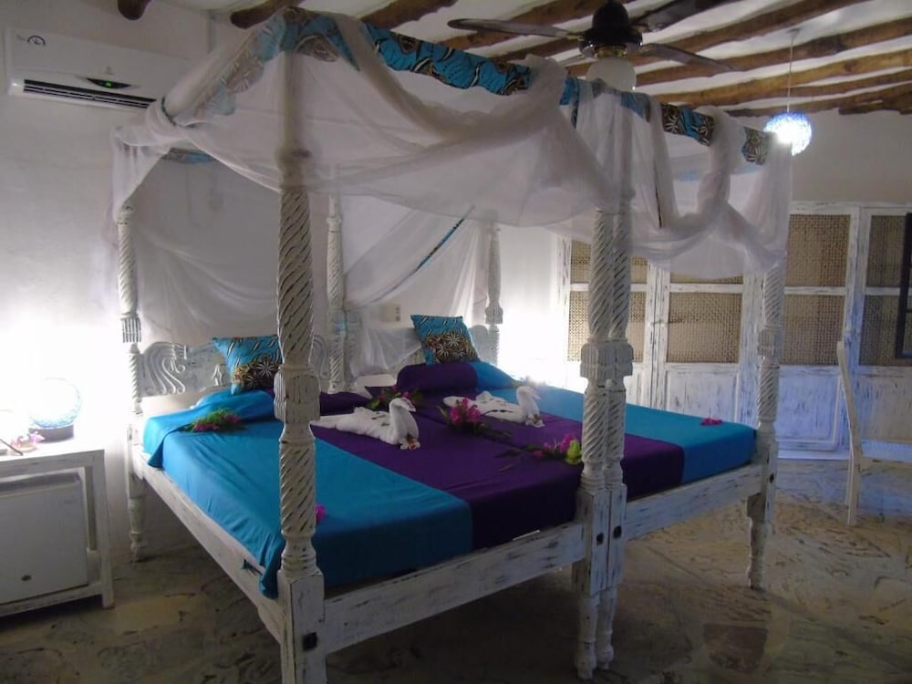 Aquarius Club International Resort - All Inclusive 15/40