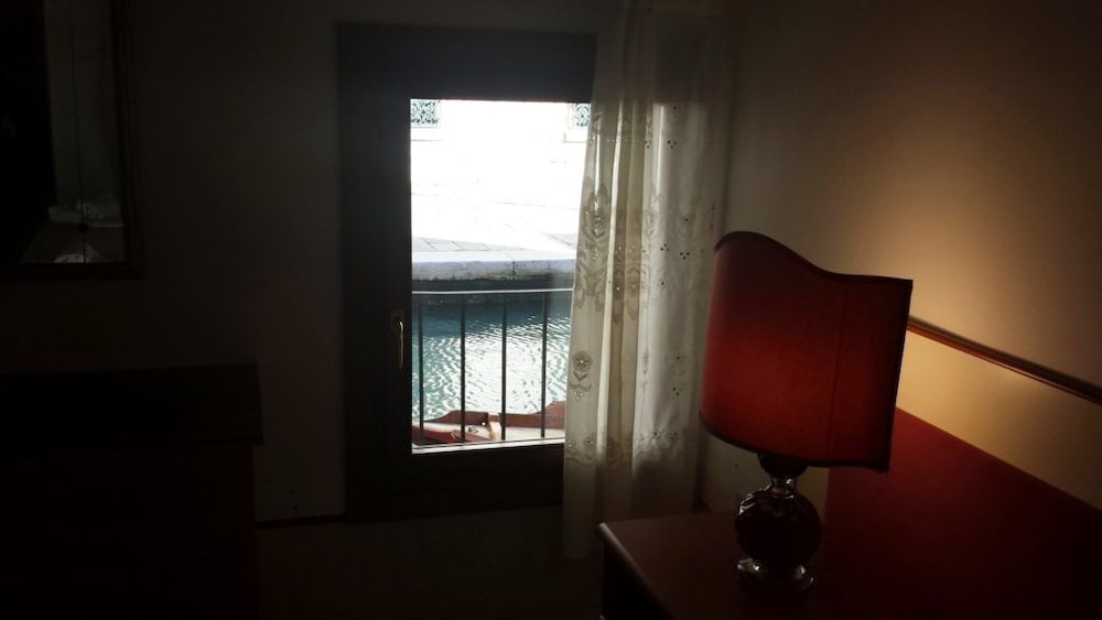 Al Portico Guest House Venezia 32/34