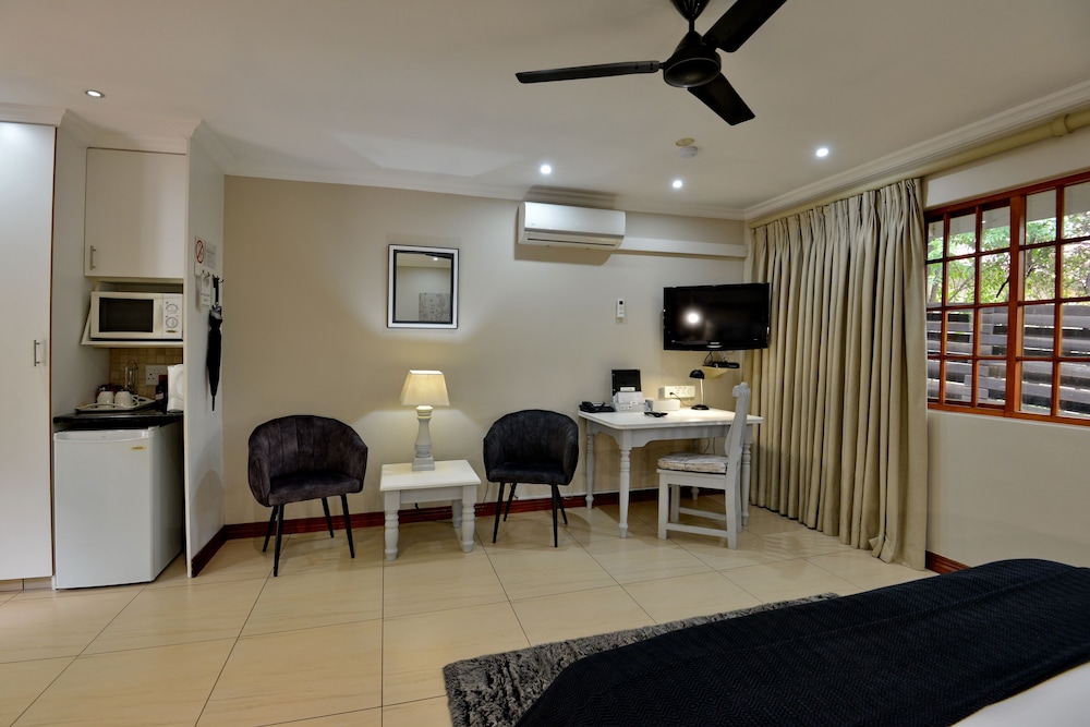 Rivonia Bed And Breakfast Garden Estate 29/49