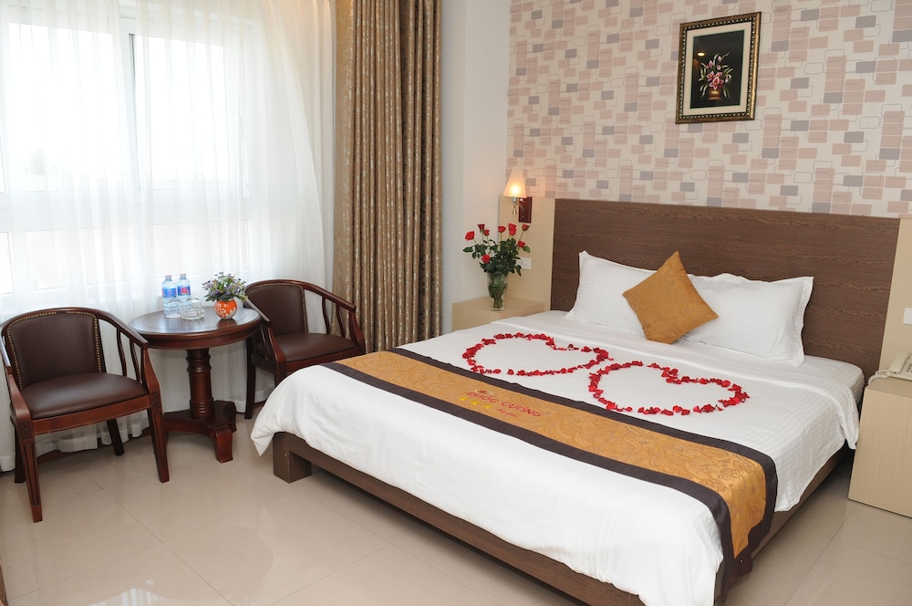 Quoc Cuong Center Hotel 12/49
