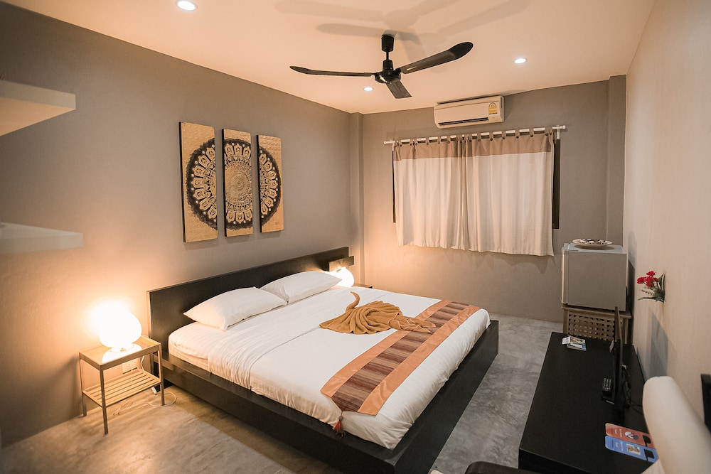Infinity Guesthouse 25/50