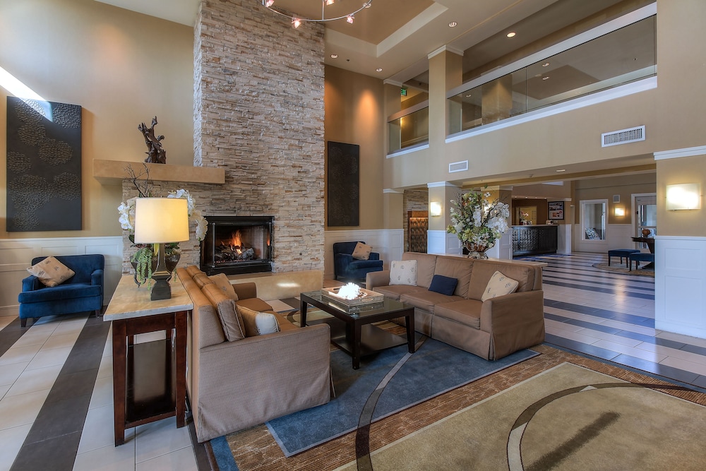 Best Western Plus Marina Gateway Hotel 33/41