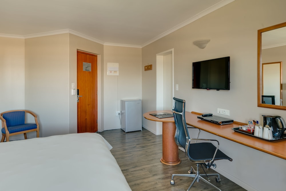 Protea Hotel by Marriott Cape Town Tyger Valley 40/45
