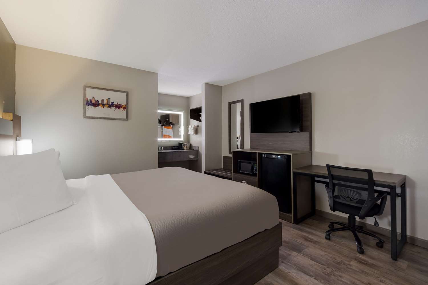 ROOM, KING BED