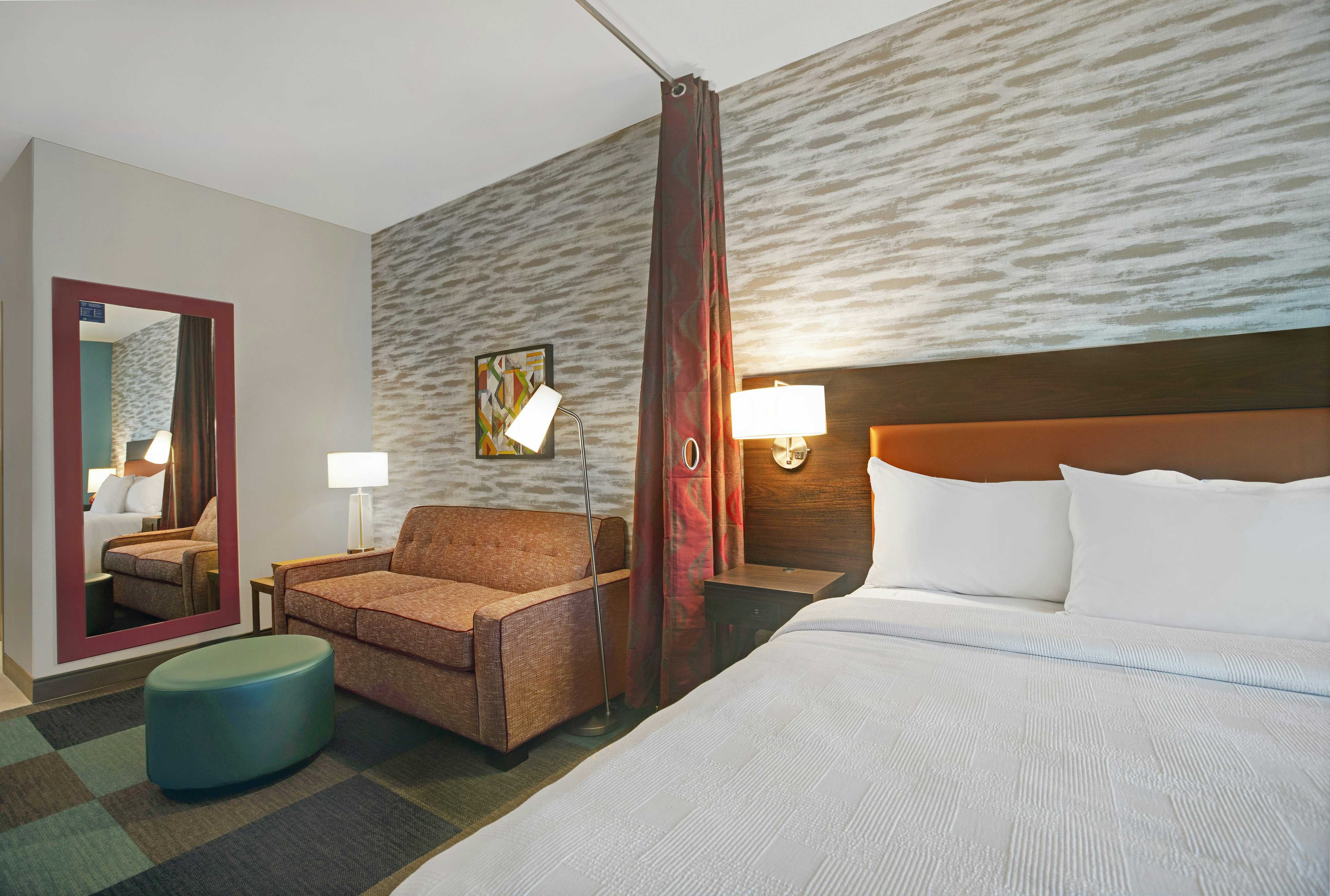 Studio, Suite, King Bed