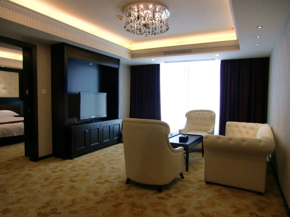 Libo Business Hotel 10/17