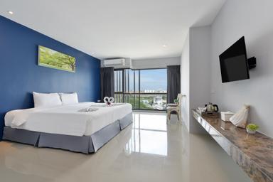 Superior, Single, Twin Beds