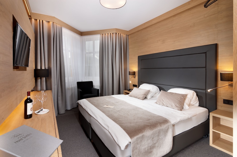 Hotel Snezka 27/68