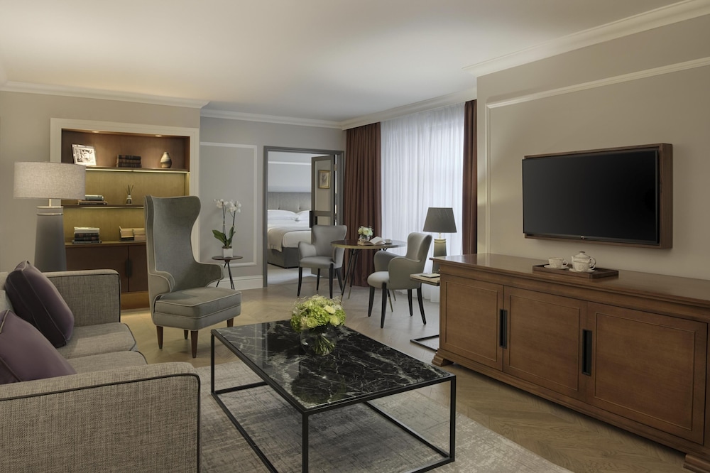 Hyatt Regency London The Churchill 67/80