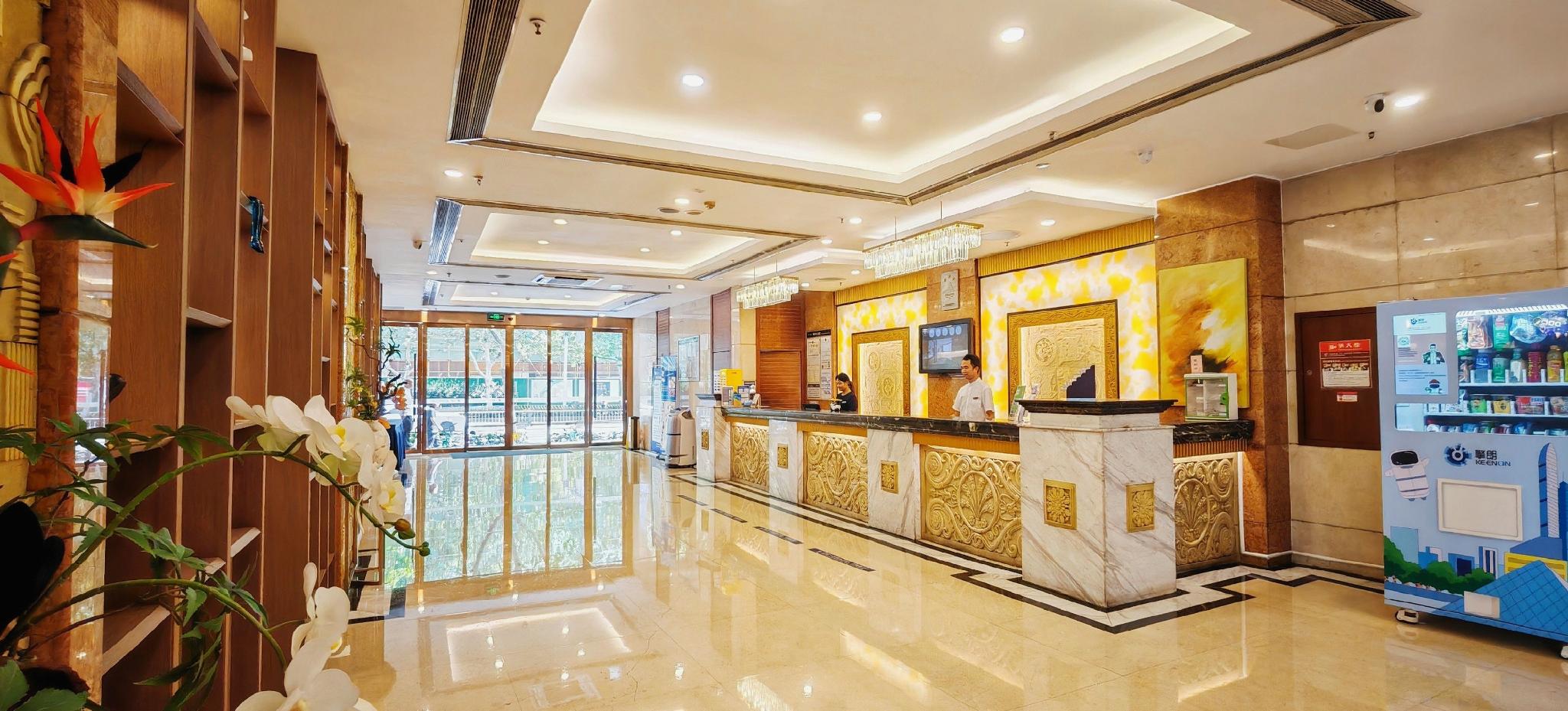Babao Hotel 8/39