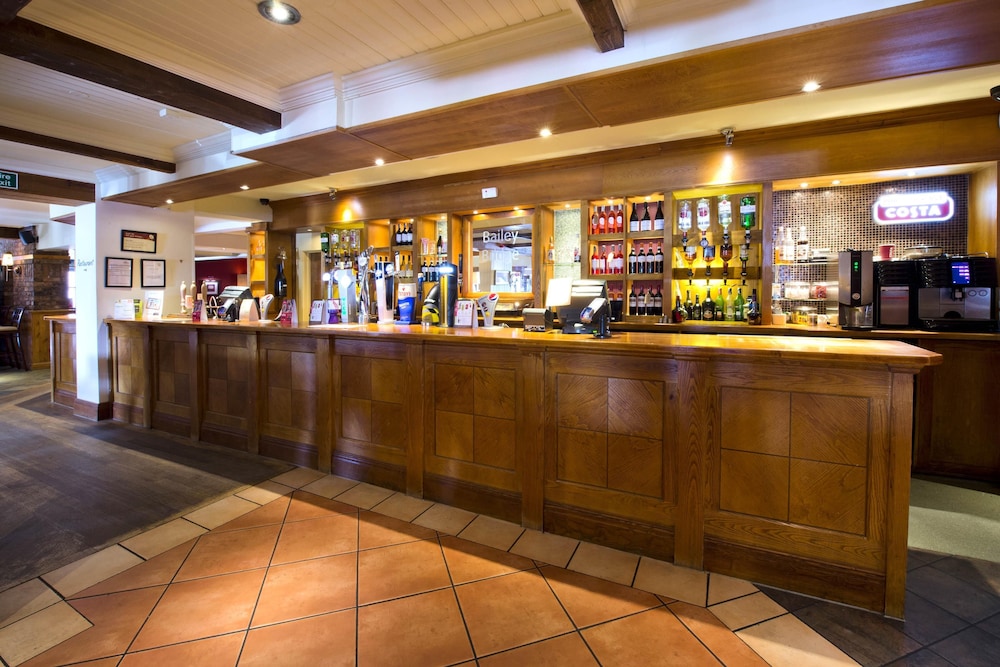 Premier Inn Christchurch West 8/60