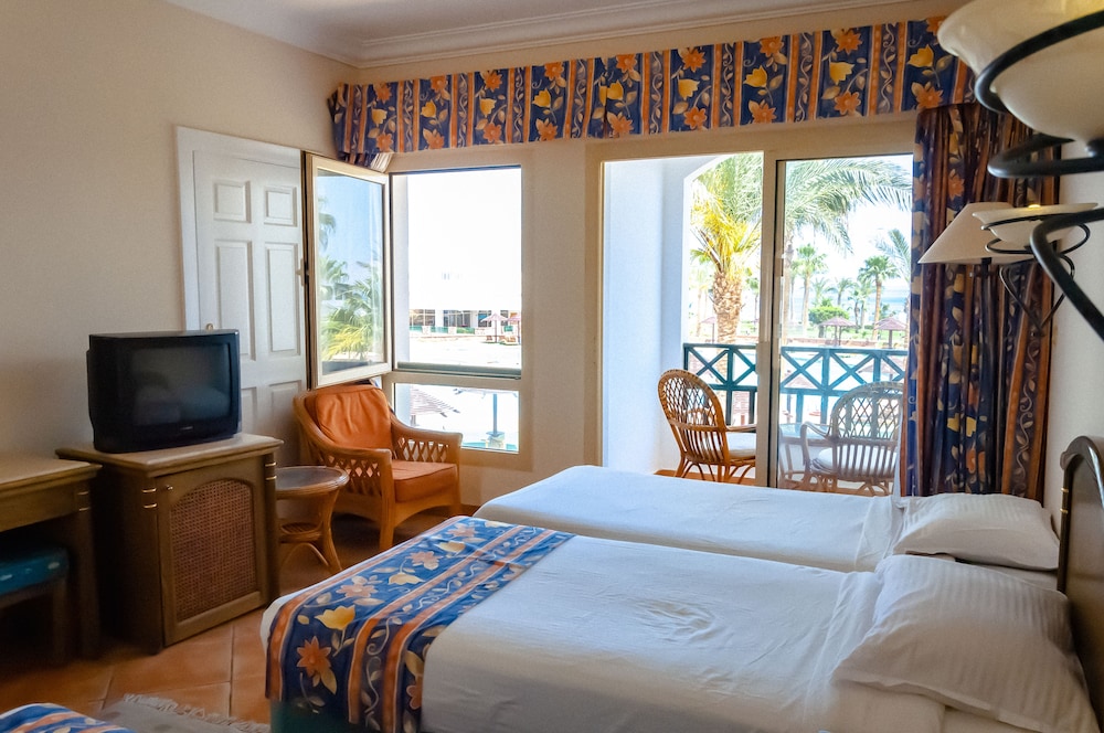Coral Beach Resort Montazah 14/50