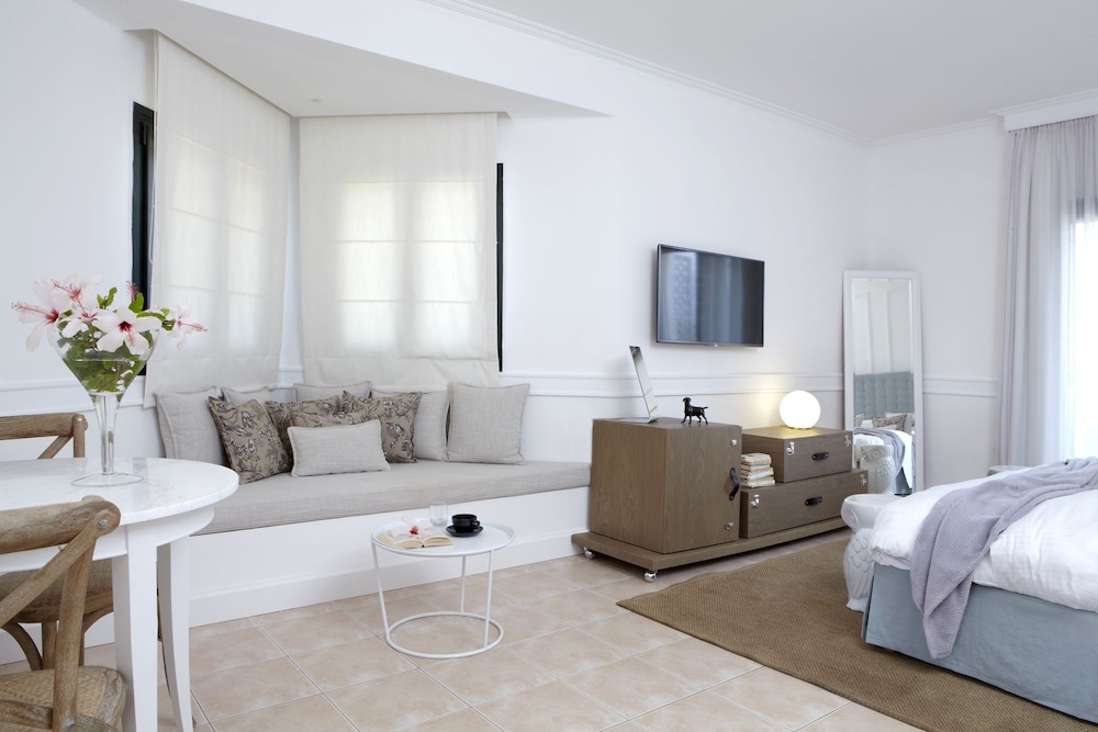 Thalassa Boutique Hotel 20/77