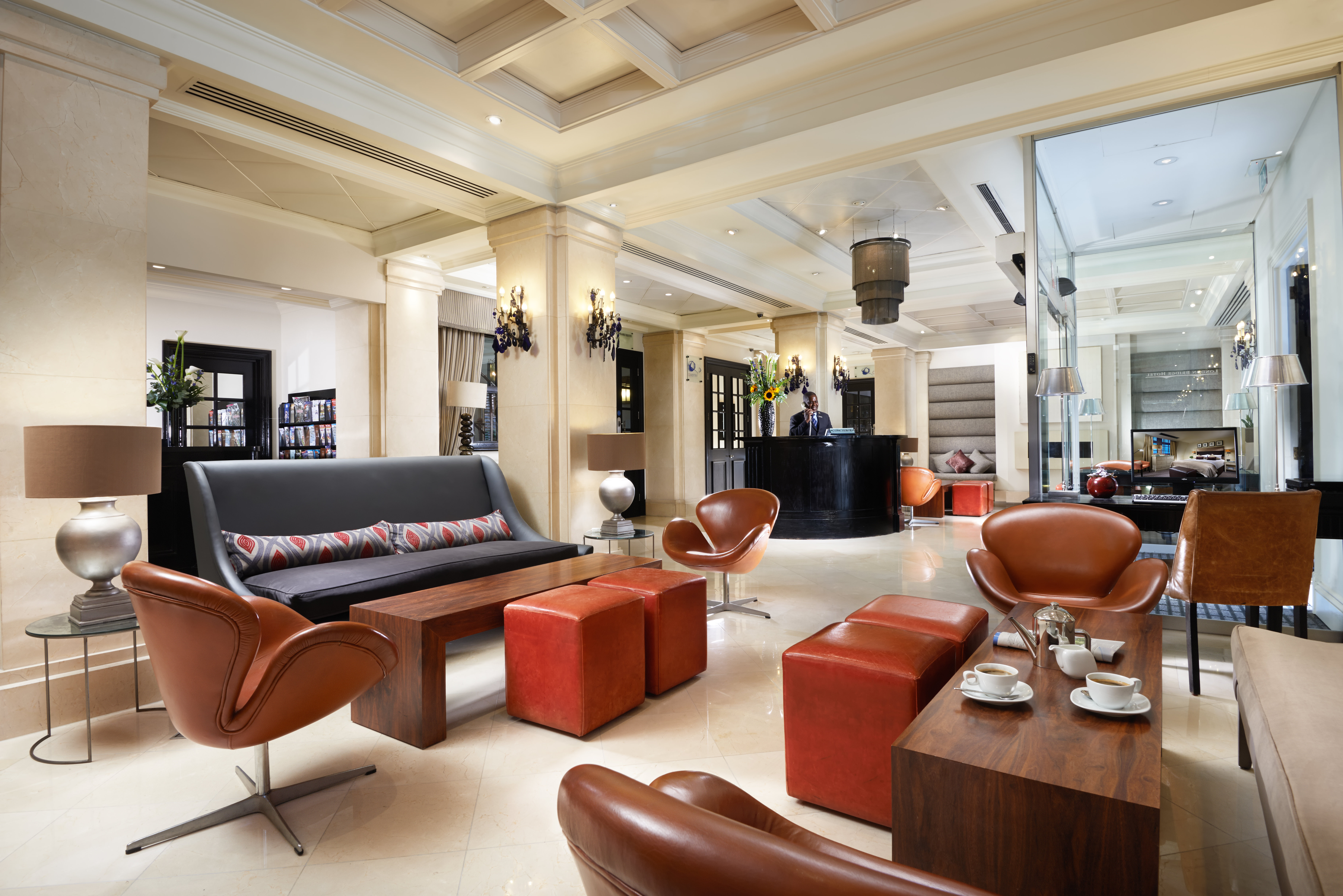 London Bridge Hotel 35/46