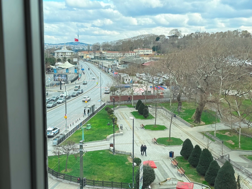 Manesol Old City Bosphorus 41/50