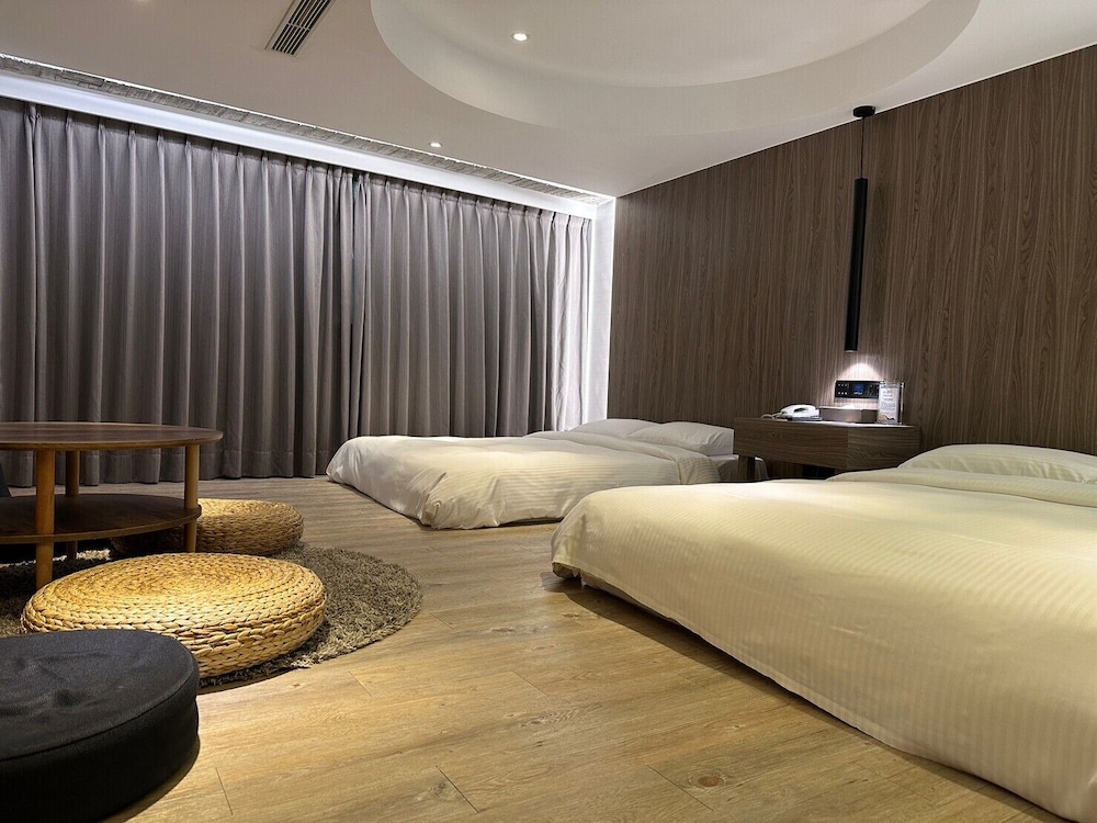 غرفة عائلية رباعية بسريرين مزدوجين، JBG Hot Spring Resort Hotel 3/7