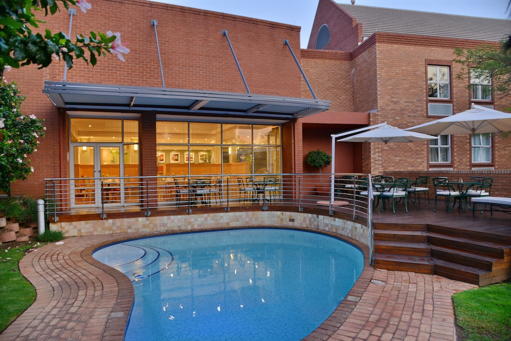 Road Lodge Sandton 30/36