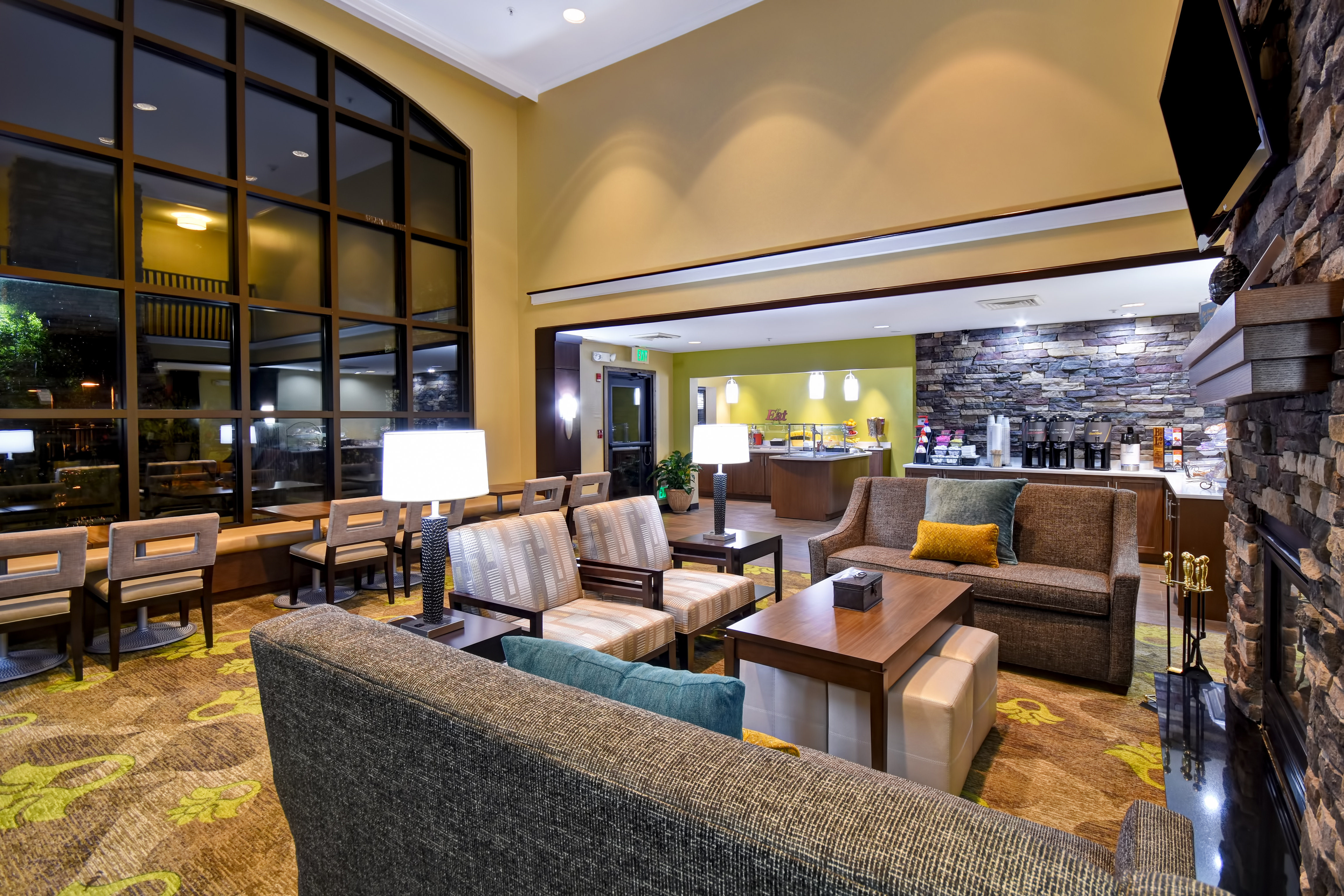 Staybridge Suites Grand Rapids-Kentwood 29/58