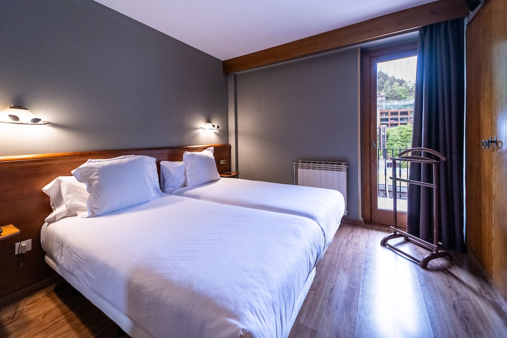 2 Bedrooms, Apartment, 3 Beds, Sofa, Anyos Park Apartamentos 4/7