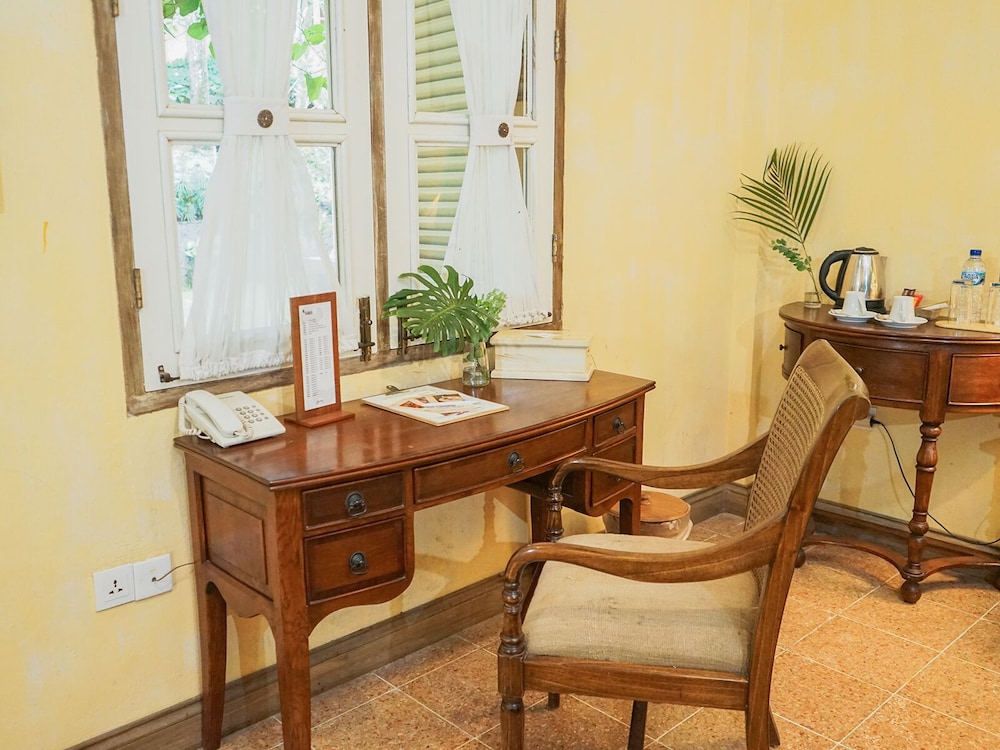 Kayu Arum Resort 40/50