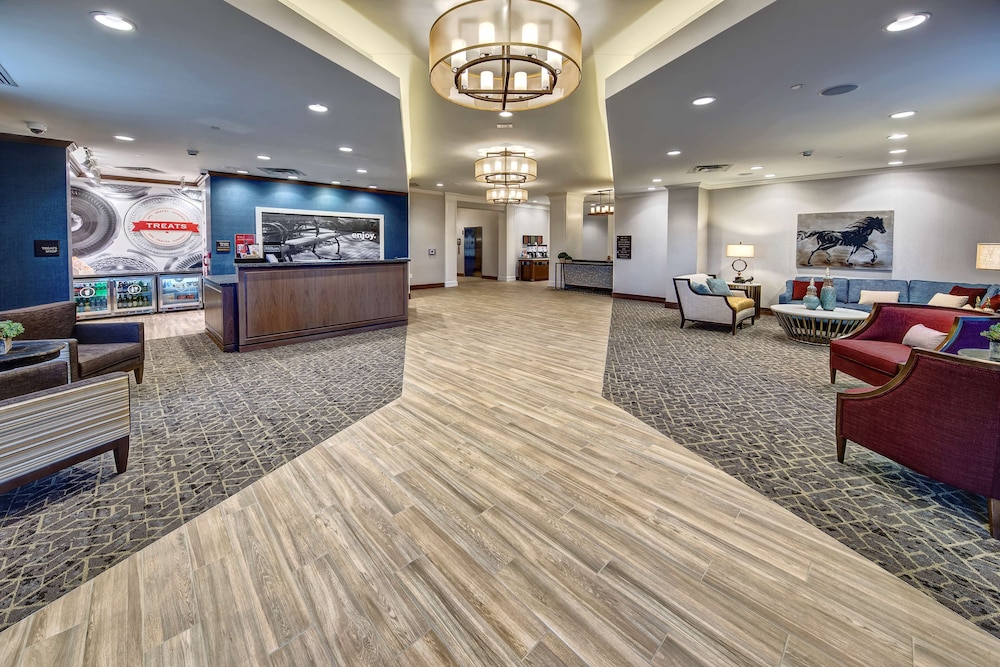 Hampton Inn Suites Franklin Berry Farms 8/44