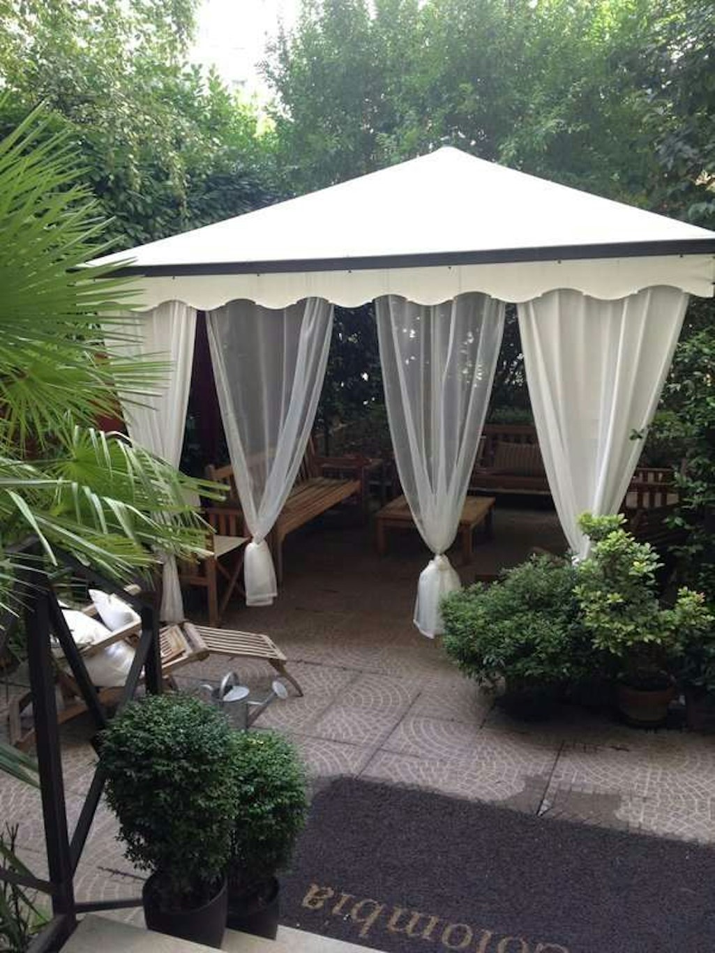 Hotel Colombia 51/54