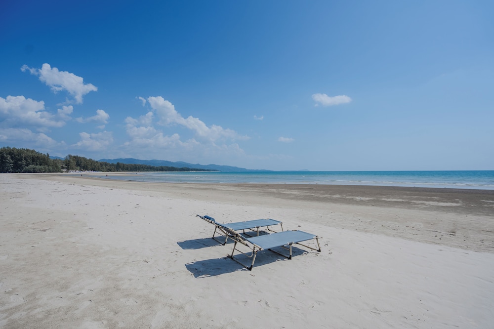 The Grand Southsea Khaolak Beach Resort 45/48